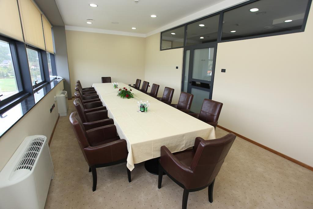 Central Apartment Vitez Exterior photo